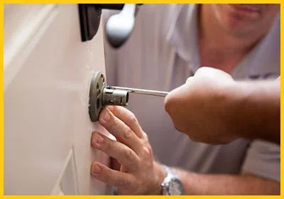 Expert Locksmith Store Fort Myers, FL 239-674-6543 Expert Locksmith Store Fort Myers, FL 239-674-6543 - 23-13